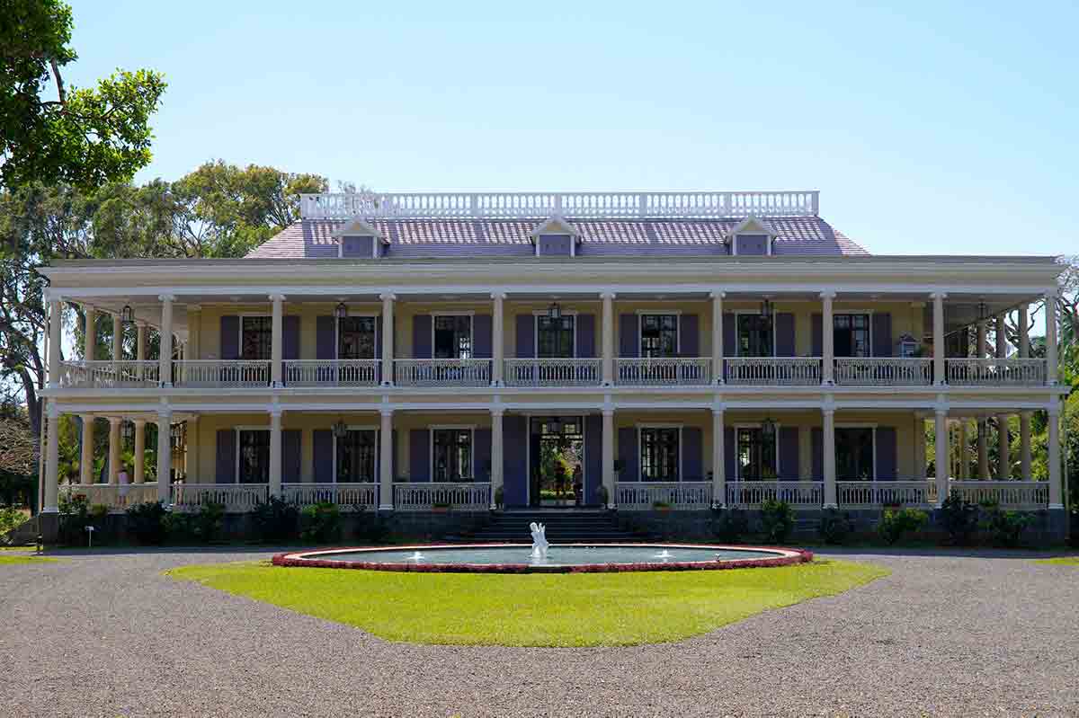 Chateau De Labourdonnais
